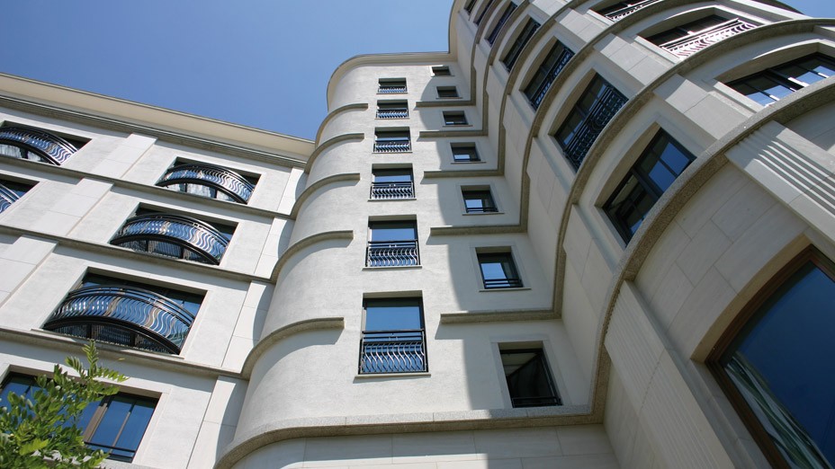 Architektonische Fassadenaufsicht der Lenbach Gärten in München